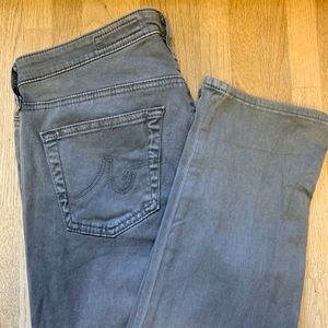 AG The Edie Mid-Rise Skinny Straight Leg